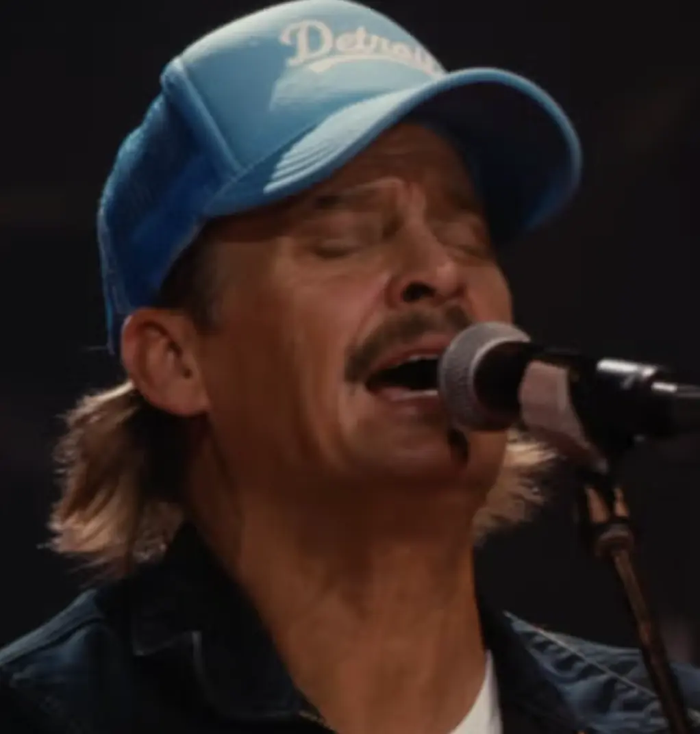 Kid Rock performing during the Turning Point USA ‘All-American Halftime Show. Credit: Turning Point USA / YouTube
